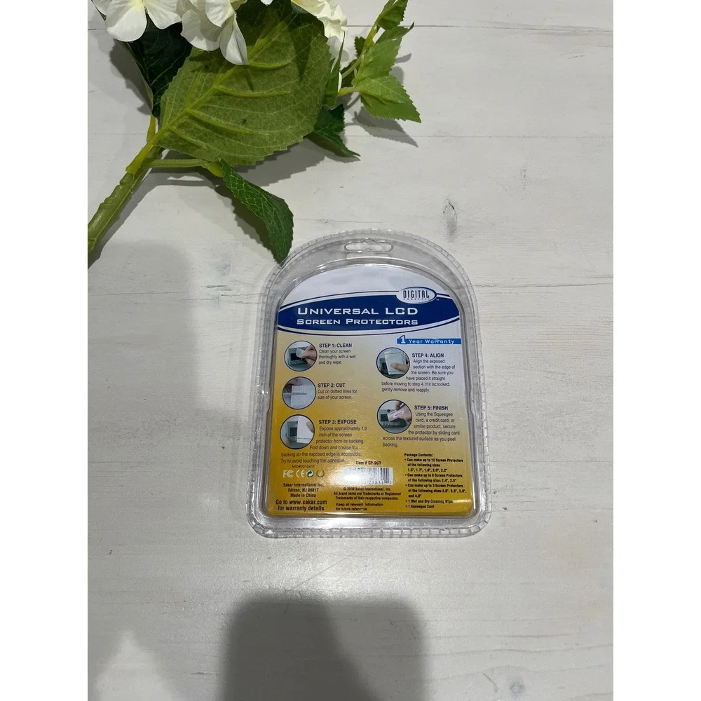 Universal LCD‎ Screen Protectors 3 Pack Digital Cameras 1.5 to 4 Inches